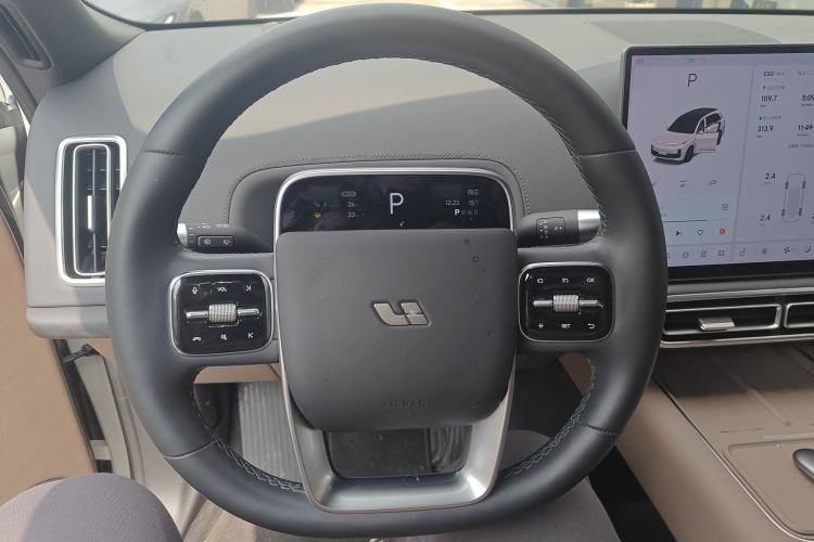 Used Li Auto L8 2025 Max Smart Refresh Edition
