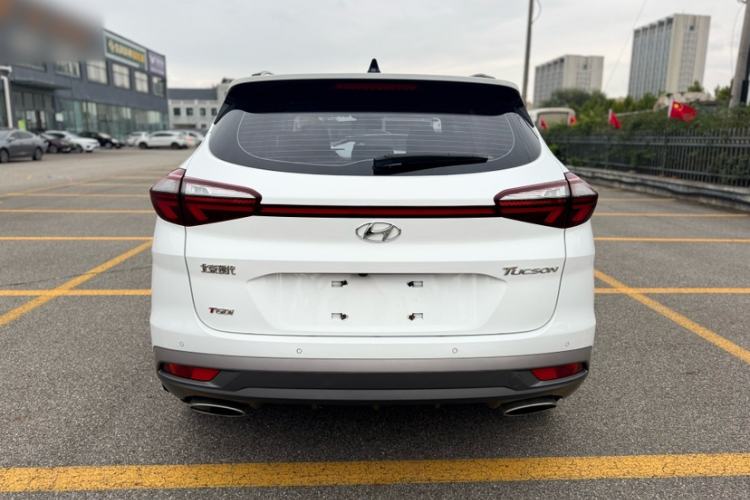 Used Hyundai Tucson 2019 280TGDi Dual-Clutch Two-Wheel Drive Fashion Edition China VI Standard