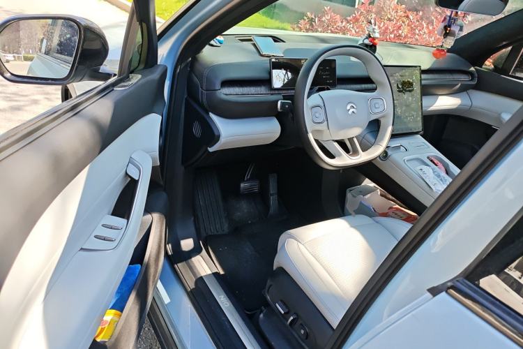 Used Nio ES6 2024 75 kWh