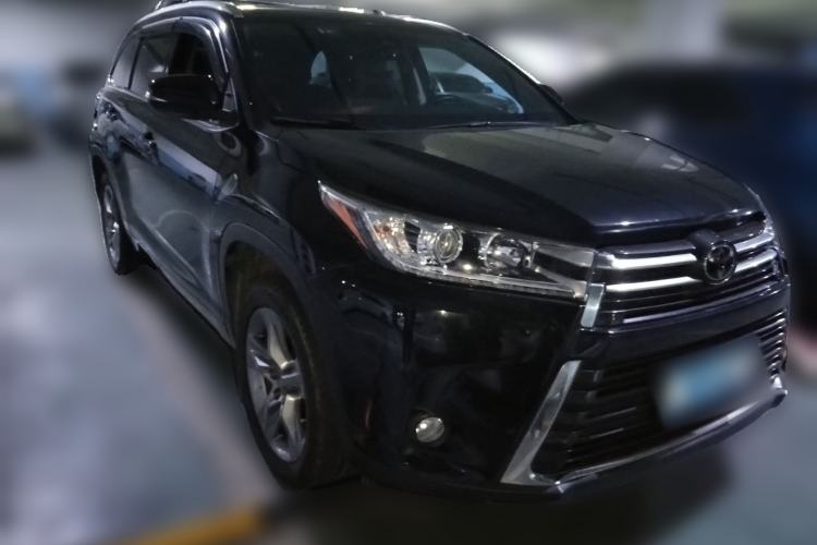 Used Toyota Highlander 2018 2.0T Four-Wheel Drive Prestige Version 7 Seats China V Emission Standard Front Right 45 Deg