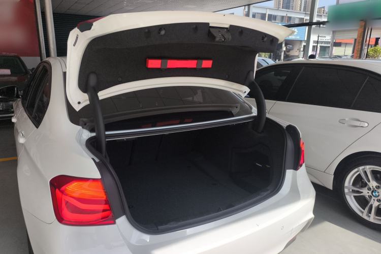 Used BMW 3 Series 2019 320i M Sport Package
