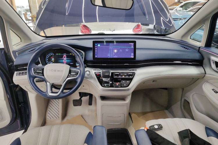 Used Roewe iMAX8 2021 400TGI Supreme Series Ultimate Edition Center Console