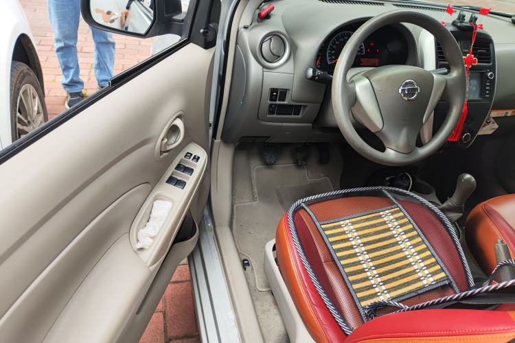 Used Nissan Sunny 2015 1.5XE Manual Comfort Edition
