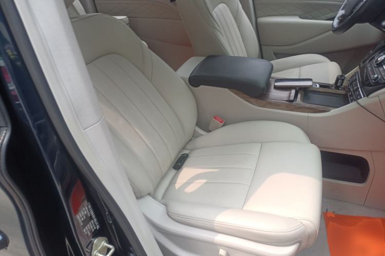 Used GAC Trumpchi M8 2018 320T Flagship Edition Right Front Seat