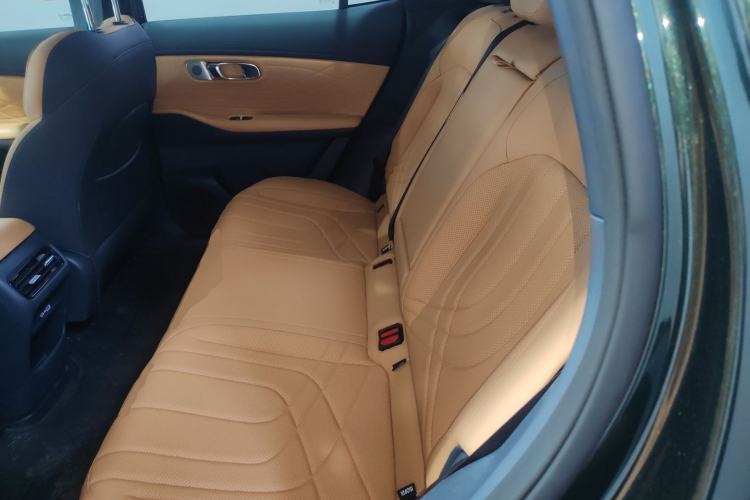 Used Geely Galaxy Xingjian 7 EM-i 2025 120km Launch+ Version
