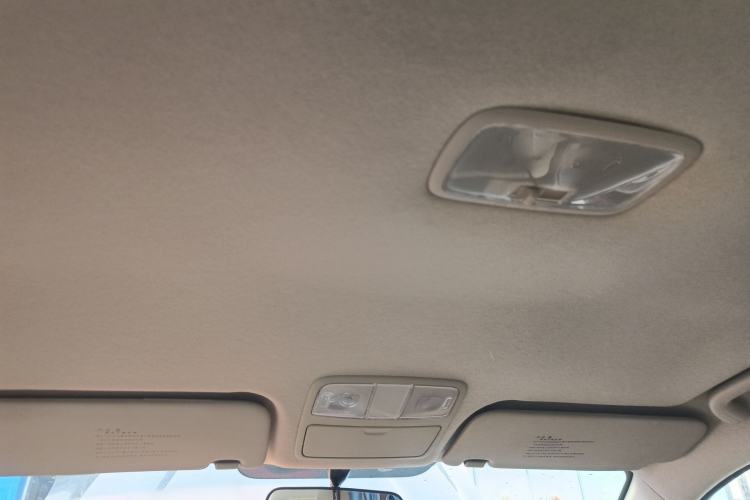 Used Hyundai Celesta 2015 1.6L Manual Comfort Model Headliner