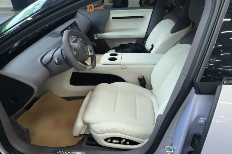 Used Avatr 06 2025 Pro Range-Extended Edition Left Front Seat