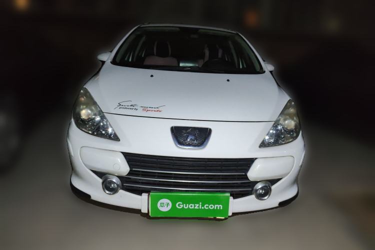 Used Peugeot 307 2013 Hatchback 1.6L Manual Comfort Edition Front