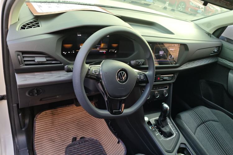 Used Volkswagen Tharu 2022 280TSI Two-Wheel Drive Trend Edition