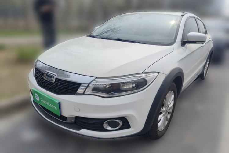 Used Qoros 3 2016 Urban SUV 1.6T Automatic ZhiKu Model
