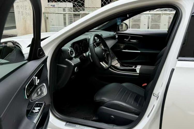 Used Mercedes-Benz C-Class 2022 Revised C 260 L Starry Night Sport Edition Left Front Seat