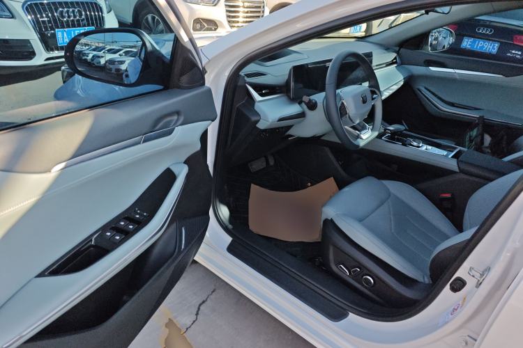 Used Changan Ruicheng PLUS 2023 1.5T DCT Lingyue Trim