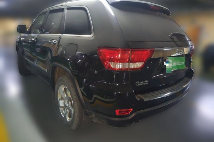 Used Jeep Grand Cherokee 2011 3.6L Luxury Edition
