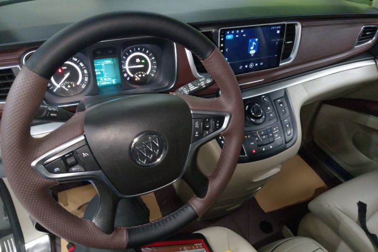 Used Buick GL8 2018 28T Luxury Model China VI Standard