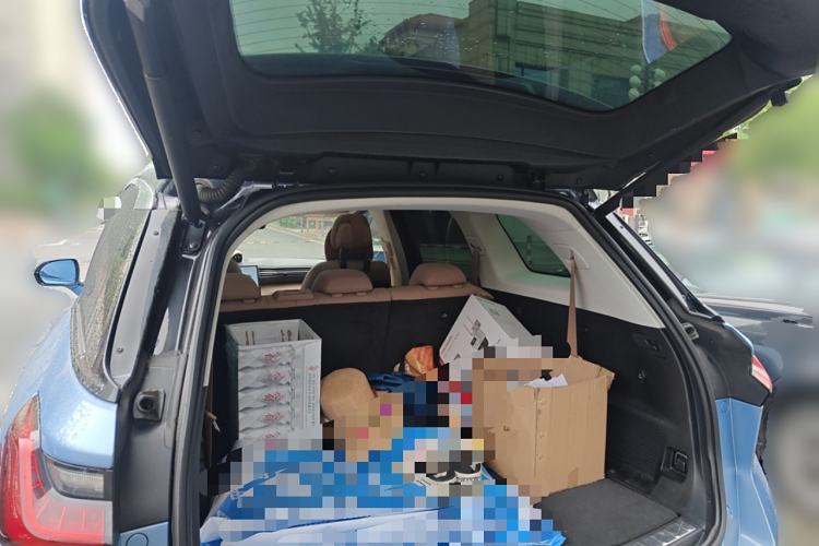 Used Nio ES8 2018 Founder Edition Trunk