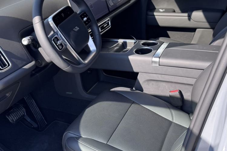 Used Li Auto L8 2025 Ultra Smart Refreshed Edition