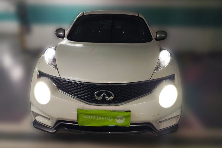 Used Infiniti ESQ 2014 1.6L Spontaneous Edition
