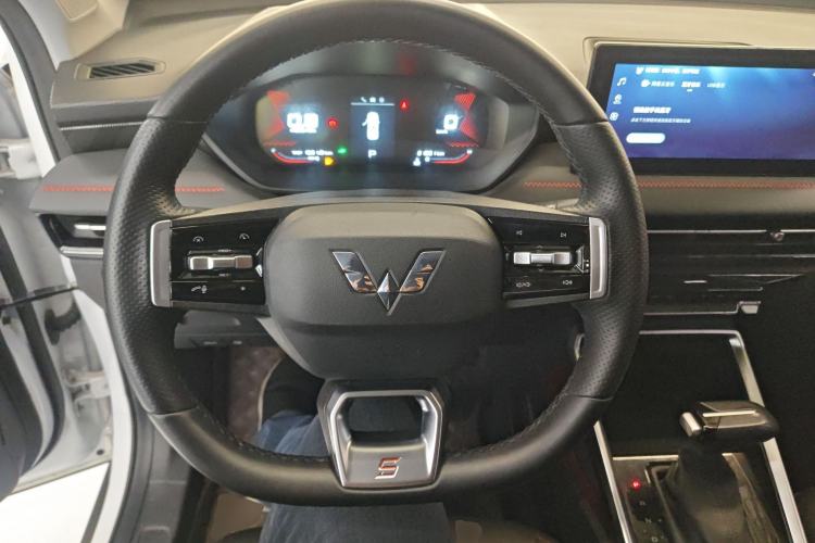 Used Wuling Alvez 2022 1.5T CVT Trendy & Cool Edition