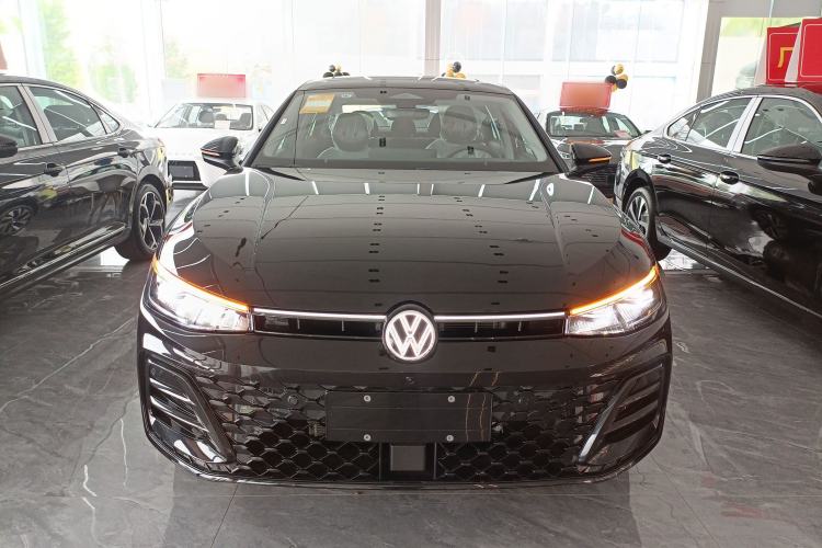 Used Volkswagen Passat 2026 Model, Pro 380TSI Xingkong Longyun Edition Front