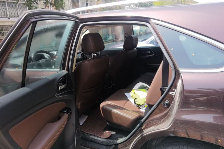 Used BYD S7 2016 2.0T Automatic Flagship Plus Left Rear Seat