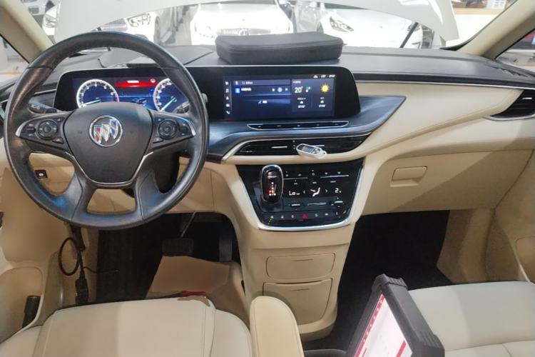 Used Buick GL8 2022 ES Landtrek 653T Luxury Edition