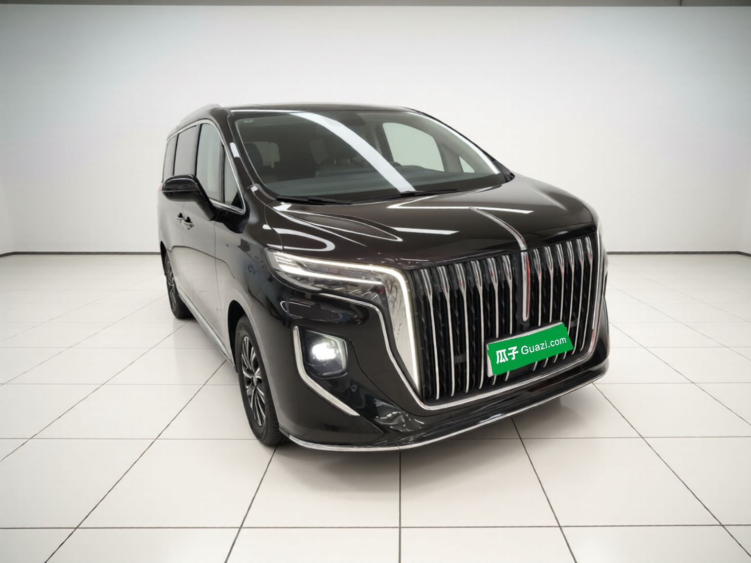 Hongqi HQ9 PHEV 2024 2.0T Four-Wheel Drive Business Edition — снимка 3
