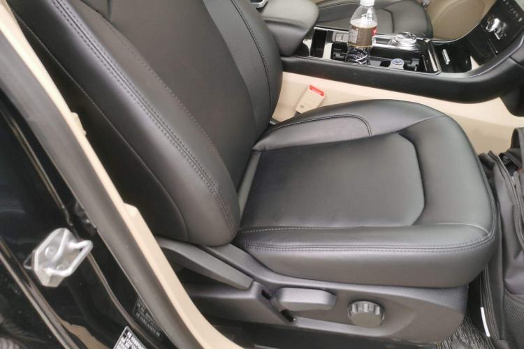 Used Ford Edge 2020 EcoBoost 245 Two-Wheel-Drive Titanium 5-Seater