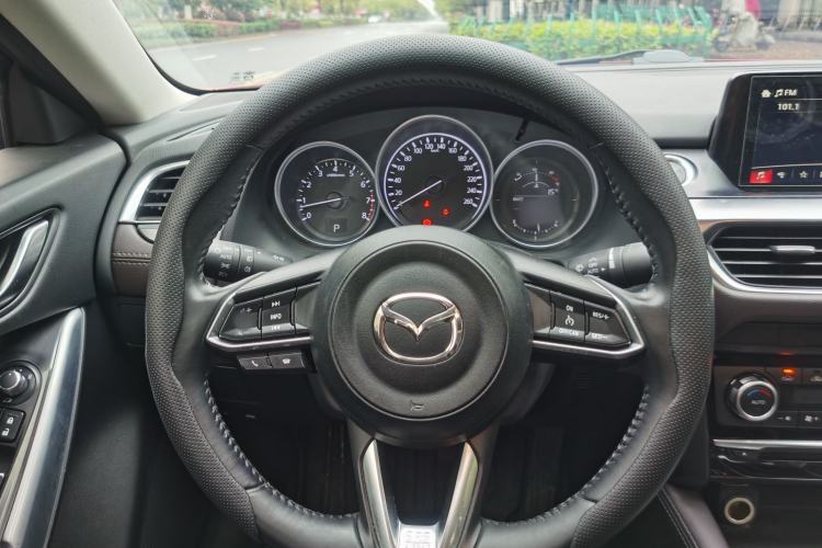 Used Mazda Atenza 2018 2.0L Blue Sky Luxury Edition China VI Standard Steering Wheel