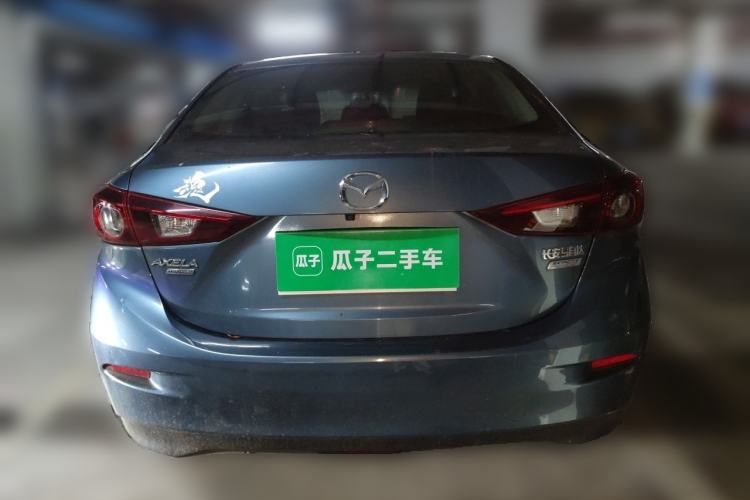 Used Mazda 3 Axela 2014 Sedan 1.5L Automatic Luxury Model