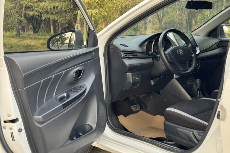 Used Toyota YARiS L Zhi Xuan 2020 1.5L CVT Leading Edition
