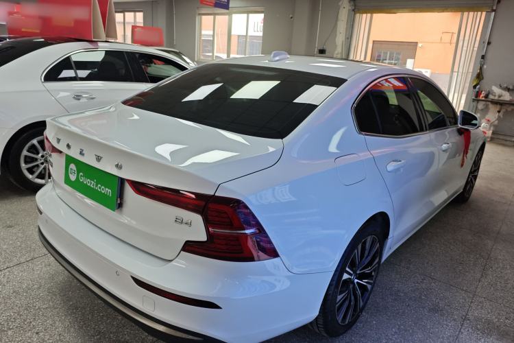 Used Volvo S60 2023 B4 Zhiyuan Luxury Edition