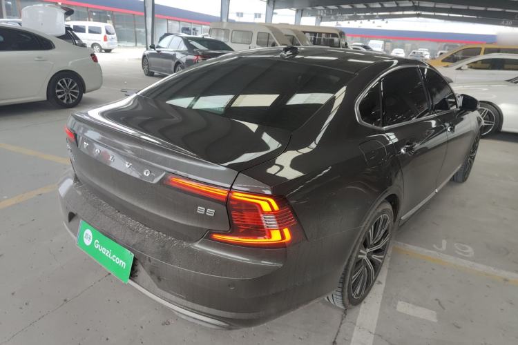 Used Volvo S90 2022 B5 Zhiyuan Luxury Edition