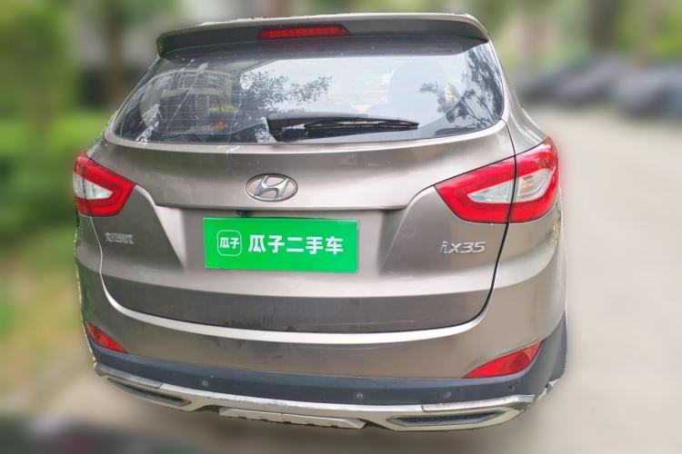 Used Hyundai ix35 2013 2.0L Automatic Two-Wheel Drive Smart GLS China IV Standard Rear