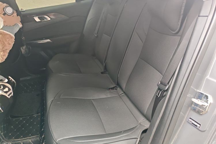 Used Lynk & Co 02 2018 1.5T DCT Two-Wheel Drive Pro Version China V Emission Standard Left Rear Seat