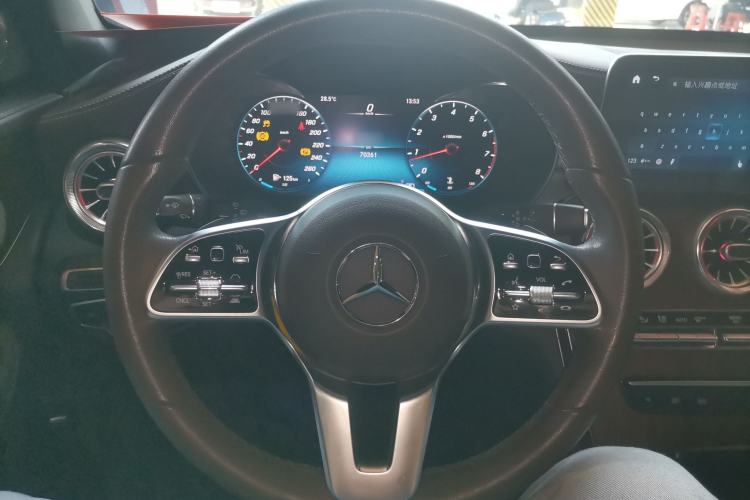 Used Mercedes-Benz GLC 2021 GLC 300 L 4MATIC Dynamic Model Steering Wheel