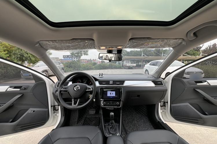 Used Skoda Rapid 2020 1.5L Automatic Comfort Edition
