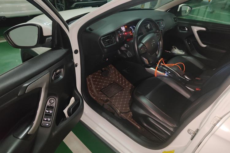 Used Citroen C3-XR 2015 1.6L Automatic Pioneer Model