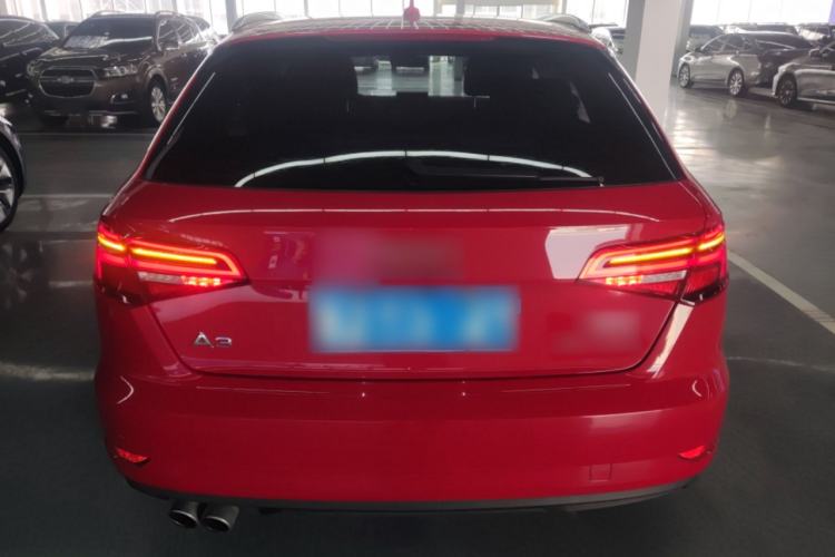 Used Audi A3 2018 30th Anniversary Edition Sportback 35 TFSI Ambition Model
