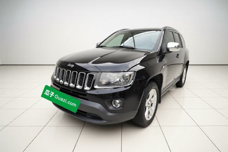 Used Jeep Compass 2015 2.0L two-wheel drive sport version