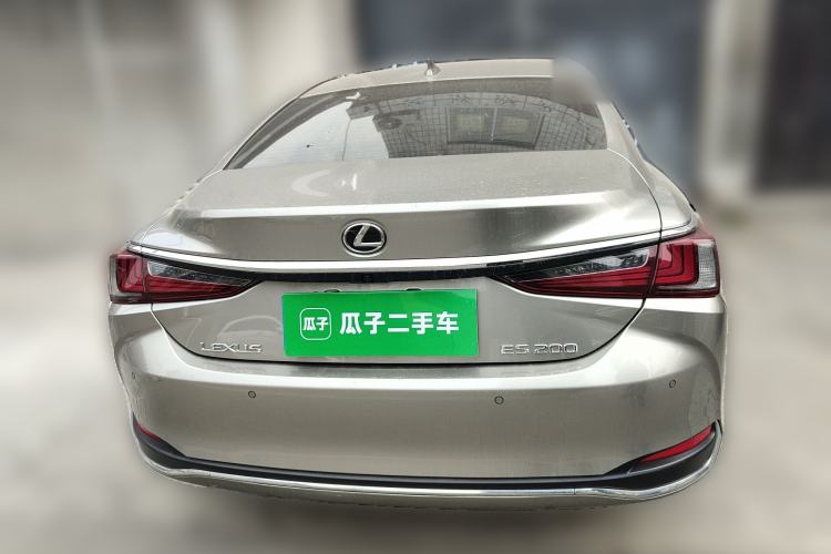 Used Lexus ES 2023 200 Excellence Edition