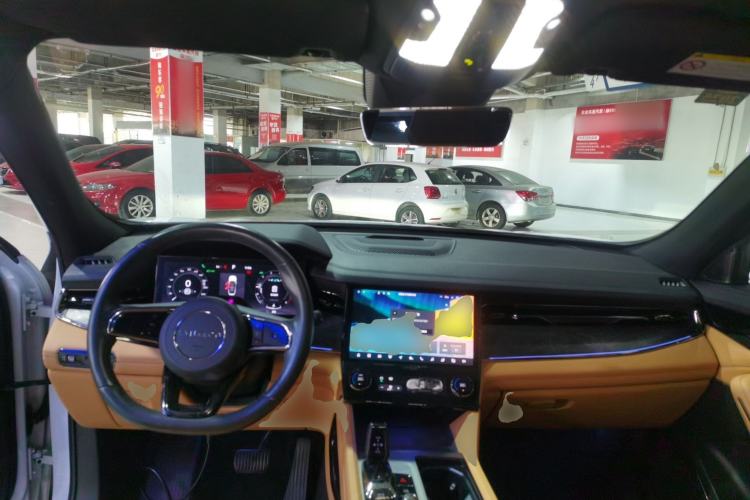 Used Lynk & Co 09 2021 2.0T Halo Six-Seater