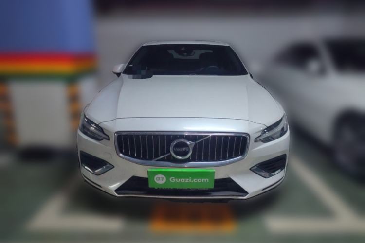 Used Volvo S60 2021 T4 Zhiyuan Luxury Edition
