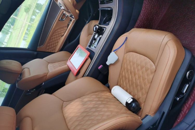 Used BYD Han 2020 EV Long-Range Deluxe Model Right Front Seat