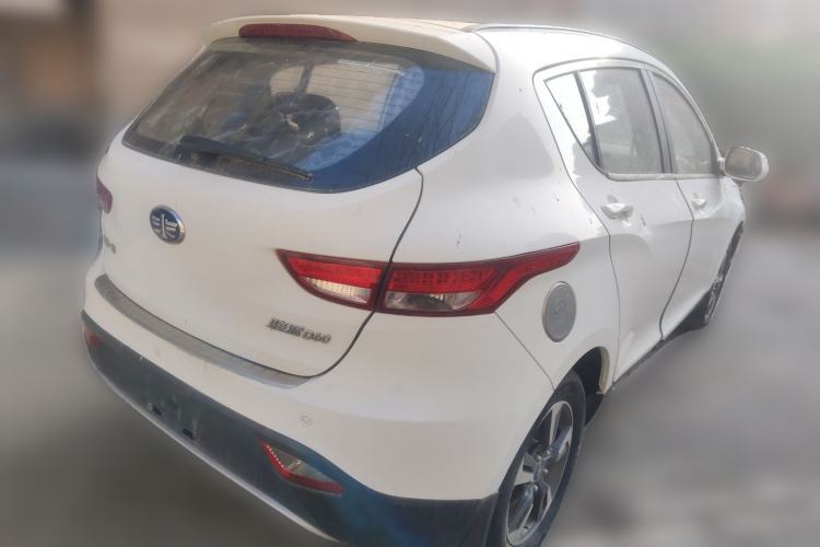 Used FAW Junpai D60 2015 1.8L Automatic Luxury Model