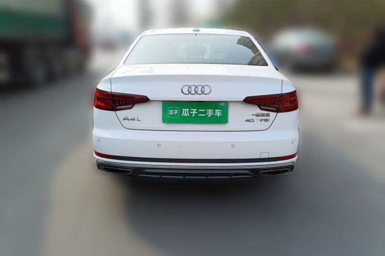 Used Audi A4L 2018 30th Anniversary Edition 40 TFSI Fashion Model
