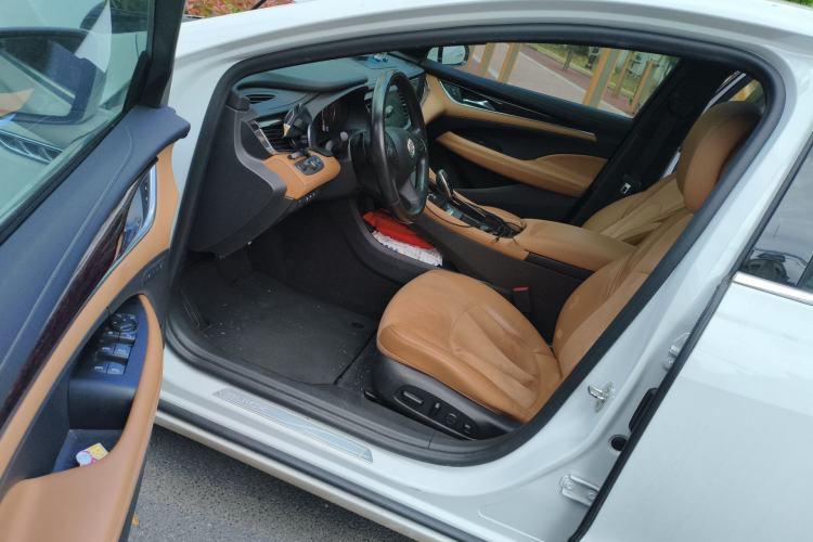 Used Buick LaCrosse 2016 28T Luxury Version
