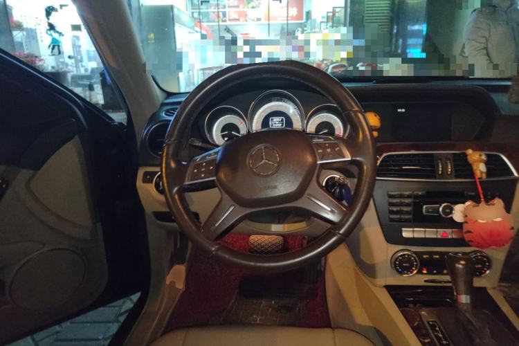 Used Mercedes-Benz C-Class 2011 C 200 CGI Elegant Model
