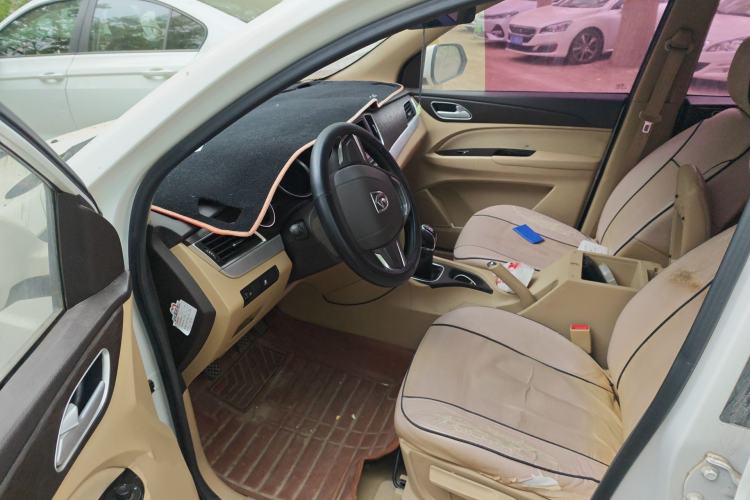 Used Baojun 730 2016 1.5L Manual Value Edition 5 Seats China V Emission Standard Driver Seat