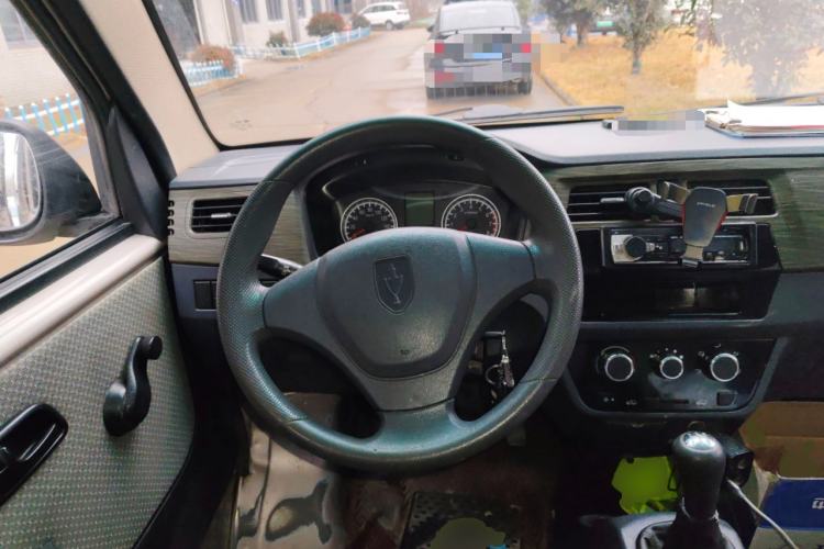 Used Jinbei Hiace X30 2020 1.5L Super-Comfortable Version China VI Standard SWC15M