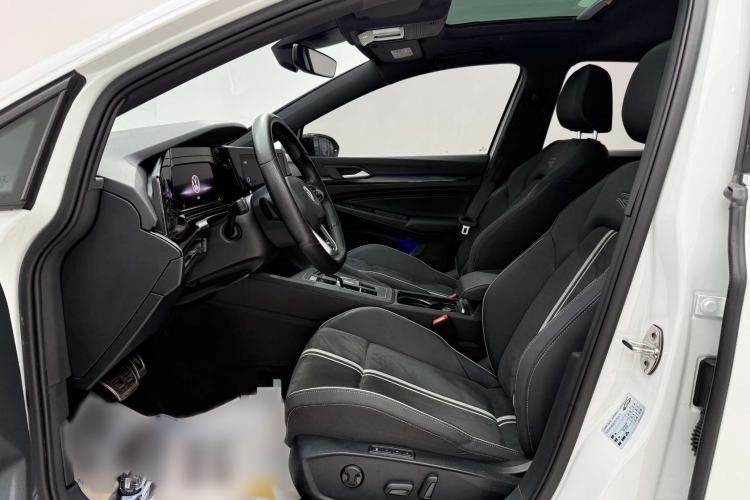 Used Volkswagen Golf 2021 280TSI DSG R-Line Interior 4